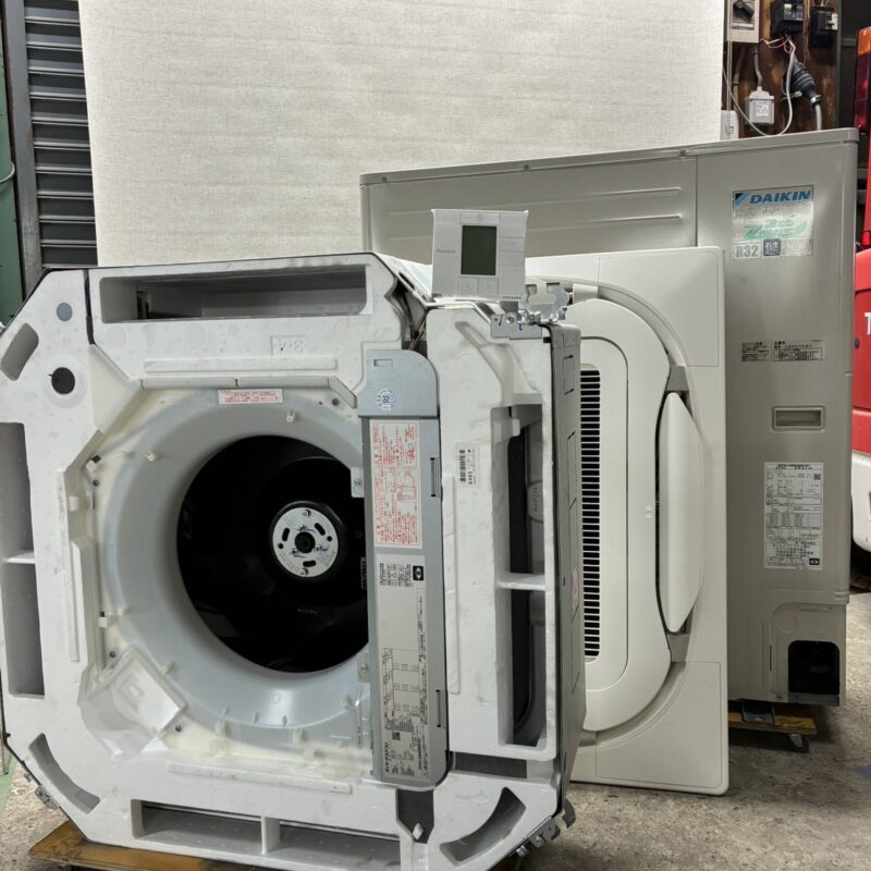 ダイキン<BR>FHCP112FC<BR>RZRP112BYの写真(1)