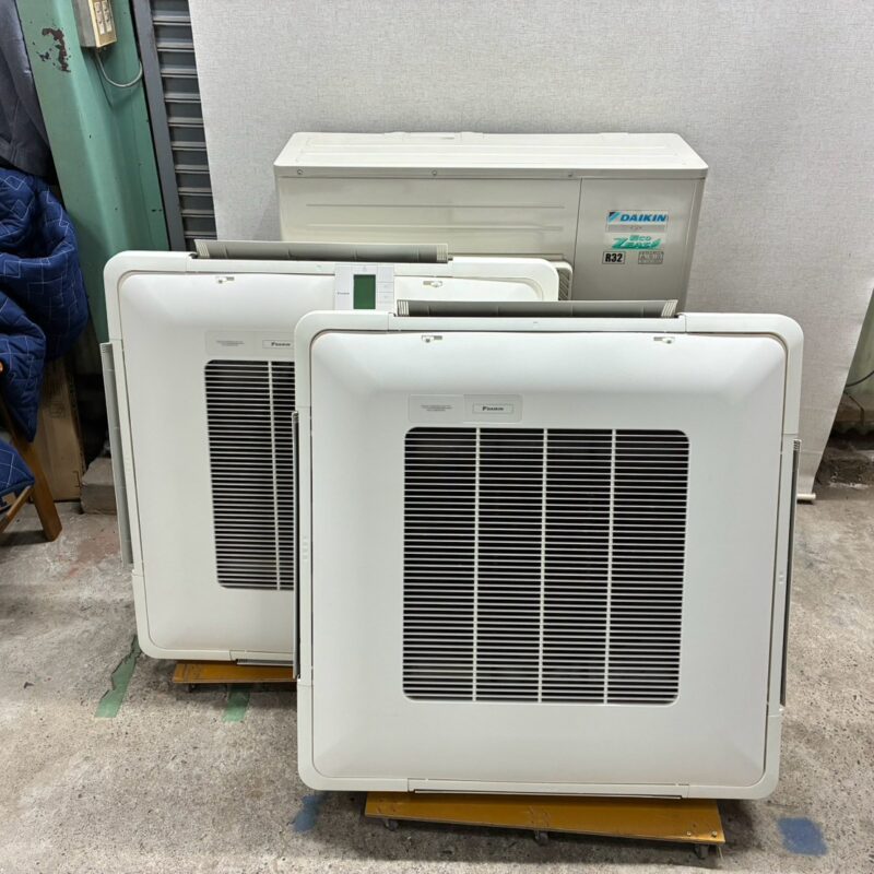 ダイキン<BR>FUP63FB×2<BR>RZRP112BYの写真(1)