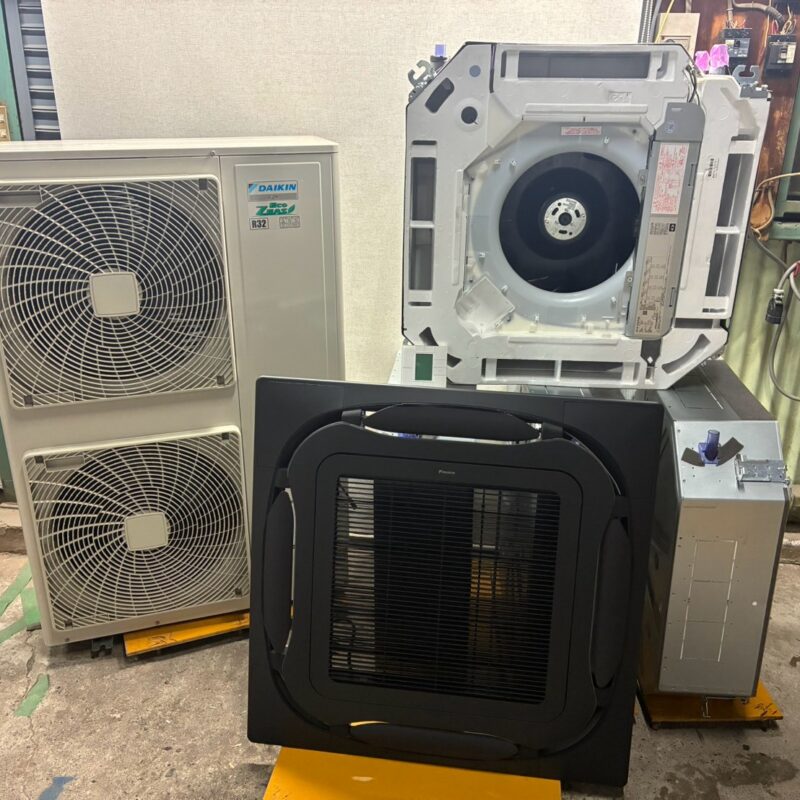 ダイキン<BR>FHCP56FC×4<BR>RZRP224BAの写真(1)